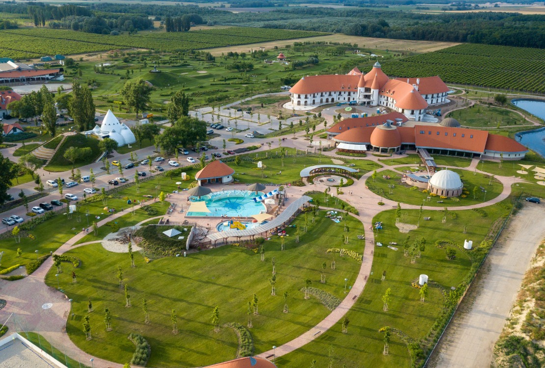 Lakitelekről jelentkezik a Kossuth Rádió Országjáró című műsora - Videó