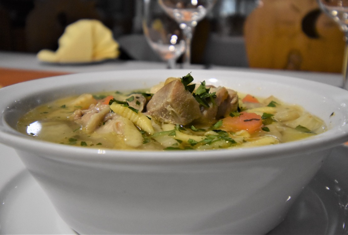 Tisza Vendéglő heti menü ajánlata 2022. 08.01. - 08.05.