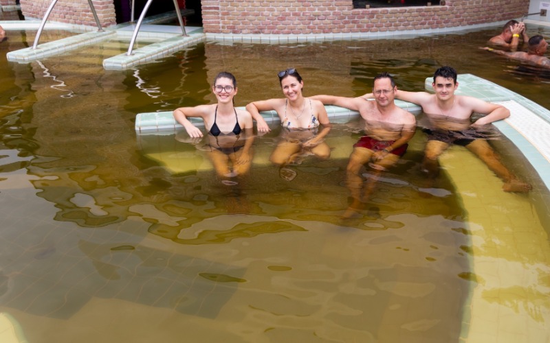 Gabriella Gyógy- és Strandfürdő barlangmedence 2
