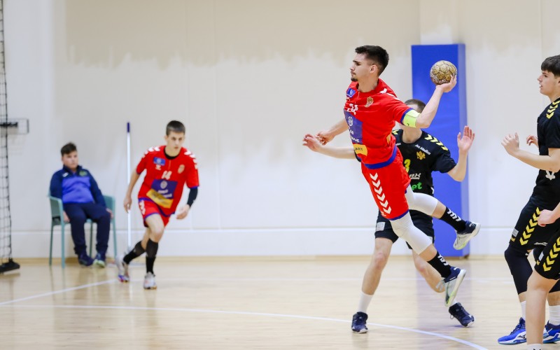 SRB-MNE_54