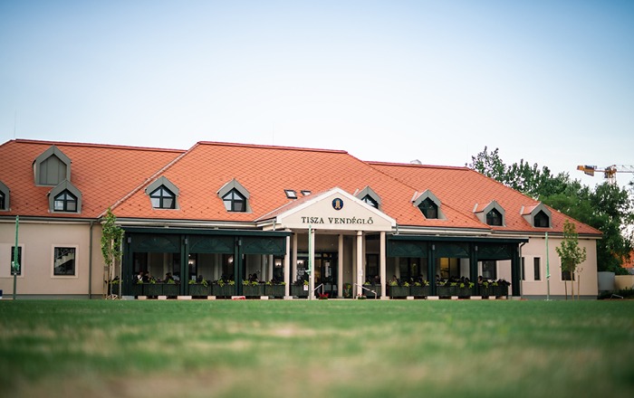 Tisza Vendéglő 