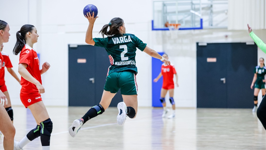 Magyar női ifjúsági kézilabda válogatott edzőtábora
